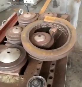 高速法蘭成型設備 高速法蘭成型設備